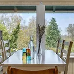 1 Bedroom Lovely In