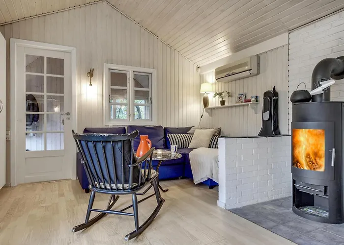 1 Bedroom Lovely In *